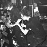 Anarcho Punk vs Street Punk: Akar Sama, Jalan Berbeda